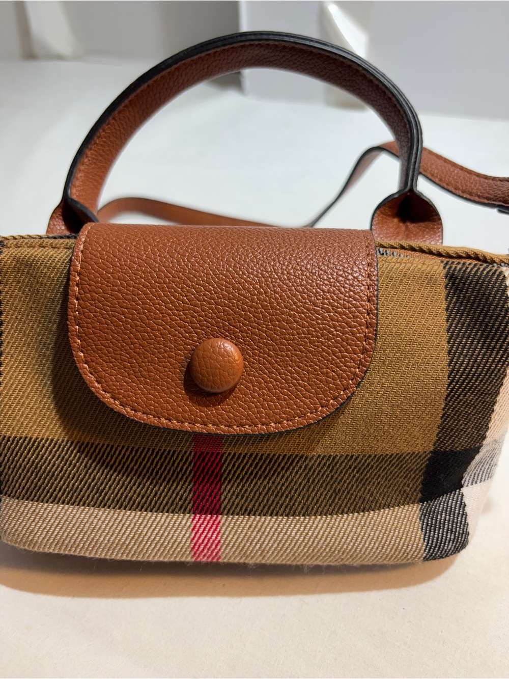 Yuemanoi Plaid Handbag with Leather Accents